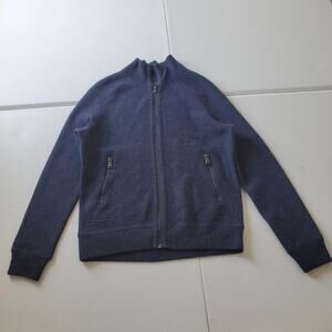 Men's Classic Zip-Up Sweater in Deep Blue